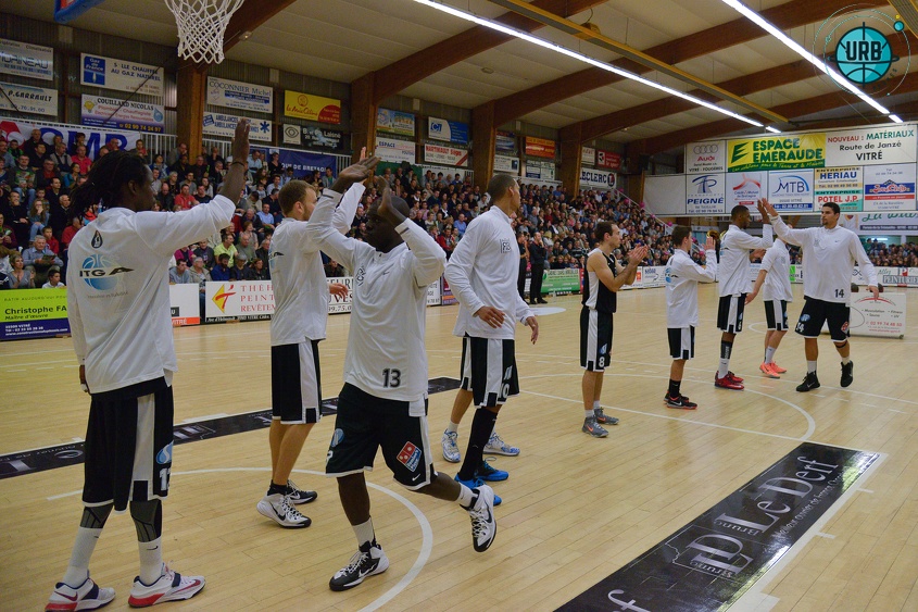 20141025 Vitre URB 6494 - 20141025 Vitre URB_6494.jpg 20141025 Vitre URB_6494.jpg